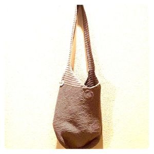 ♥️SOLD♥️        NWOT      The Sak Purse